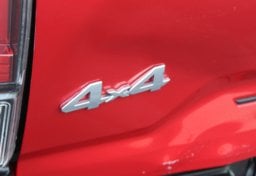 2022 Toyota Tacoma - Thumbnail 24