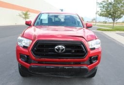 2022 Toyota Tacoma - Thumbnail 11