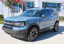 2023 Ford Bronco Sport - Thumbnail 3