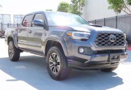 2022 Toyota Tacoma TRD Sport - Thumbnail 4