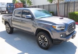 2022 Toyota Tacoma TRD Sport - Thumbnail 2
