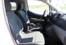 2015 Chevrolet City Express LT - Thumbnail 32
