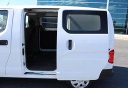 2015 Chevrolet City Express LT - Thumbnail 18
