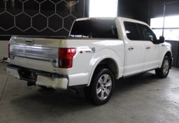2020 Ford F-150 Platinum - Thumbnail 5