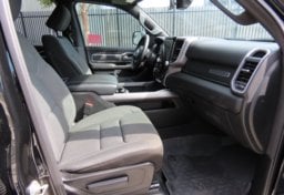 2023 Ram 1500 4x4 Big Horn - Thumbnail 29
