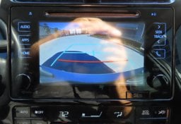 2018 Toyota Prius Three - Thumbnail 20
