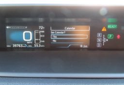 2018 Toyota Prius Three - Thumbnail 25