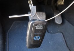 2018 Toyota Prius Three - Thumbnail 28