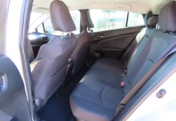 2018 Toyota Prius Three - Thumbnail 26