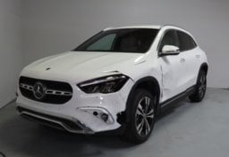 2025 Mercedes-Benz GLA 250 - Thumbnail 2