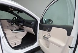 2025 Mercedes-Benz GLA 250 - Thumbnail 24
