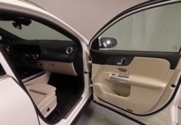 2025 Mercedes-Benz GLA 250 - Thumbnail 15