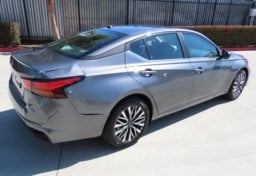 2026 Nissan Altima SV - Thumbnail 9