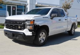 2023 Chevrolet Silverado 1500 - Thumbnail 4