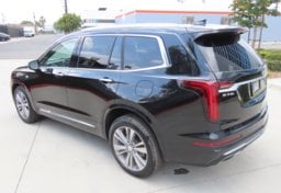 2024 Cadillac XT6 Premium Luxury - Thumbnail 5