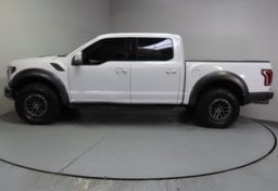 2019 Ford F-150 Raptor - Thumbnail 6