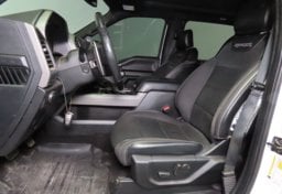2019 Ford F-150 Raptor - Thumbnail 31