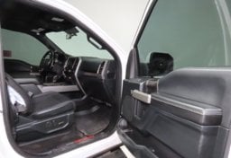 2019 Ford F-150 Raptor - Thumbnail 24
