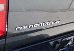 2017 Chevrolet Colorado - Thumbnail 25
