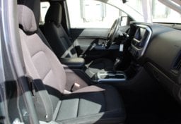 2017 Chevrolet Colorado - Thumbnail 33