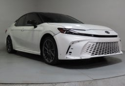2025 Toyota Camry AWD HYBRID XSE - Thumbnail 4