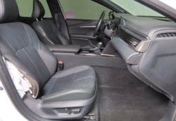 2025 Toyota Camry AWD HYBRID XSE - Thumbnail 29