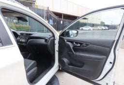 2017 Nissan Rogue Sport - Thumbnail 16