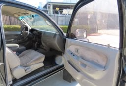 2003 Toyota Tacoma - Thumbnail 24