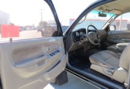 2003 Toyota Tacoma - Thumbnail 23