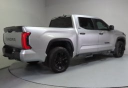 2025 Toyota Tundra SR5 - Thumbnail 7