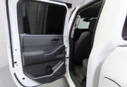 2024 Nissan Frontier S - Thumbnail 17