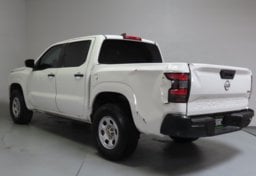 2024 Nissan Frontier S - Thumbnail 9