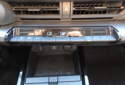 2024 Toyota Prius LE - Thumbnail 19
