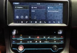 2017 Jaguar F-PACE  35t R-Sport - Thumbnail 31