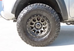 2020 Toyota Tacoma TRD Off-Road - Thumbnail 23