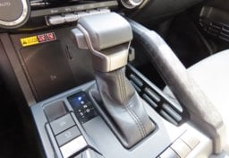 2024 Toyota Tacoma SR5 4x4 - Thumbnail 21