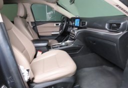 2024 Ford Explorer XLT - Thumbnail 24