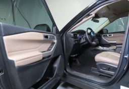 2024 Ford Explorer XLT - Thumbnail 21