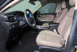 2024 Ford Explorer XLT - Thumbnail 19