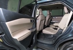 2024 Ford Explorer XLT - Thumbnail 33