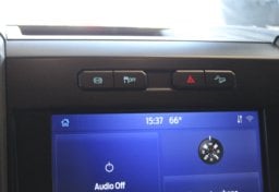 2020 Ford F-350 Super Duty - Thumbnail 24