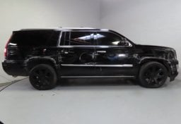 2016 Cadillac Escalade ESV Platinum - Thumbnail 9