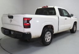 2024 Nissan Frontier S - Thumbnail 7