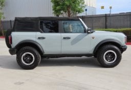 2024 Ford Bronco Badlands - Thumbnail 6