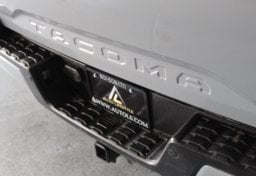 2019 Toyota Tacoma TRD Off-Road - Thumbnail 23