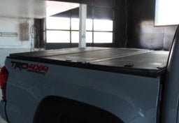 2019 Toyota Tacoma TRD Off-Road - Thumbnail 34