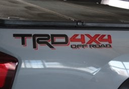 2019 Toyota Tacoma TRD Off-Road - Thumbnail 17