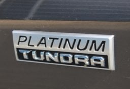 2015 Toyota Tundra - Thumbnail 28
