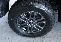 2024 Toyota Tundra 4x4 SR5 - Thumbnail 19