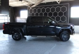 2024 Toyota Tundra 4x4 SR5 - Thumbnail 7